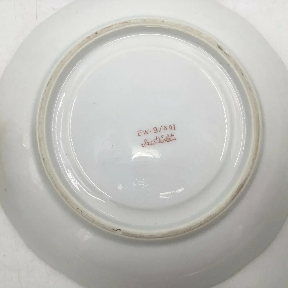 TEA Cup and Saucer Sweet Violets‎ Ew 8/691
